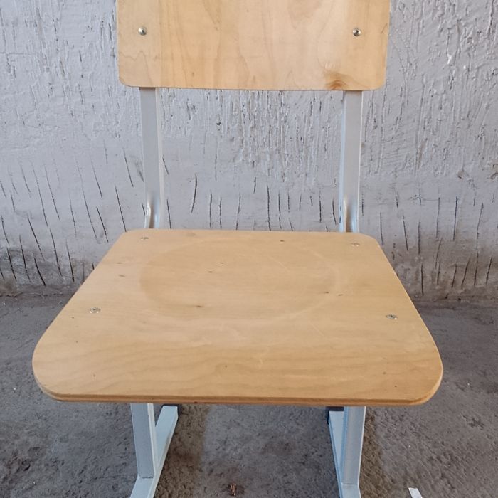 Стулья школьные для парт