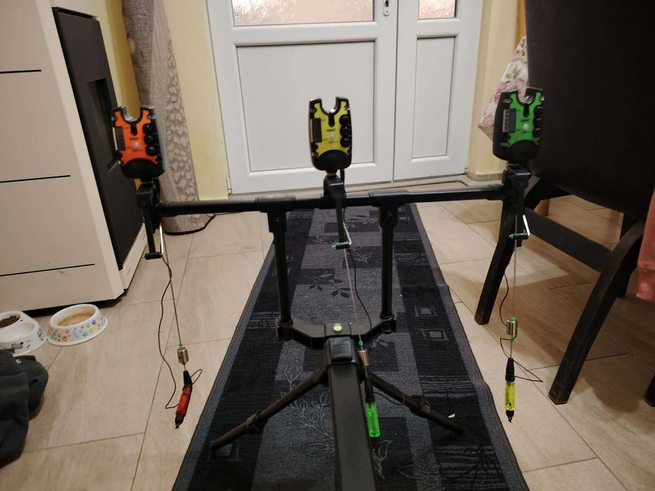 Шаранджиска стойка + сигнализатори ПОДАРЪК ШАРАНДЖИЙСКА въдица