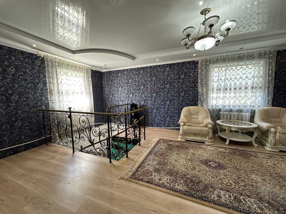 Продажа 2-этажного дома район Софии