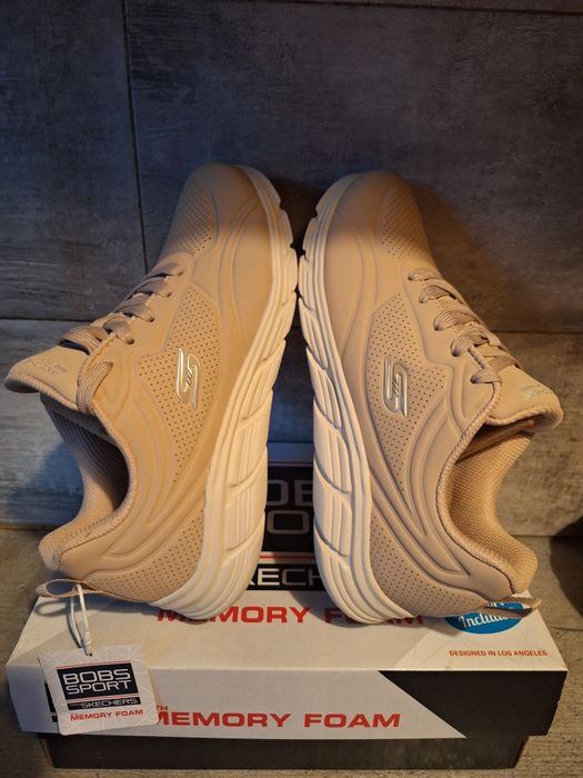 Adidasi Skechers