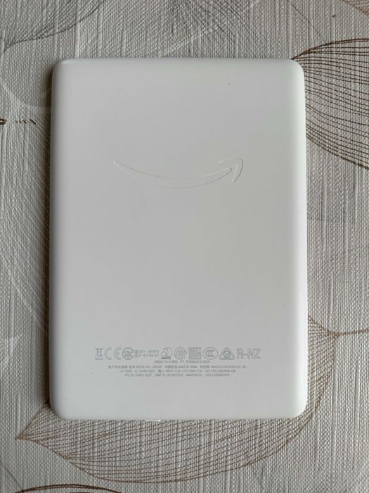 Kindle (10th Gen) 2019 + ПОДАРЪК магнитен кейс