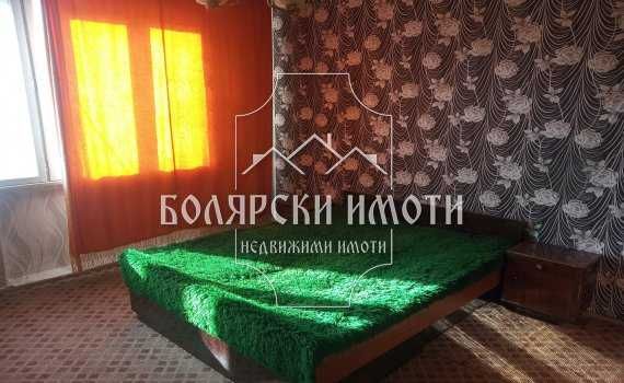Продава се Многостаен апартамент в Горна Оряховица - 150 кв.м за 467 €/кв.м - Снимка #1