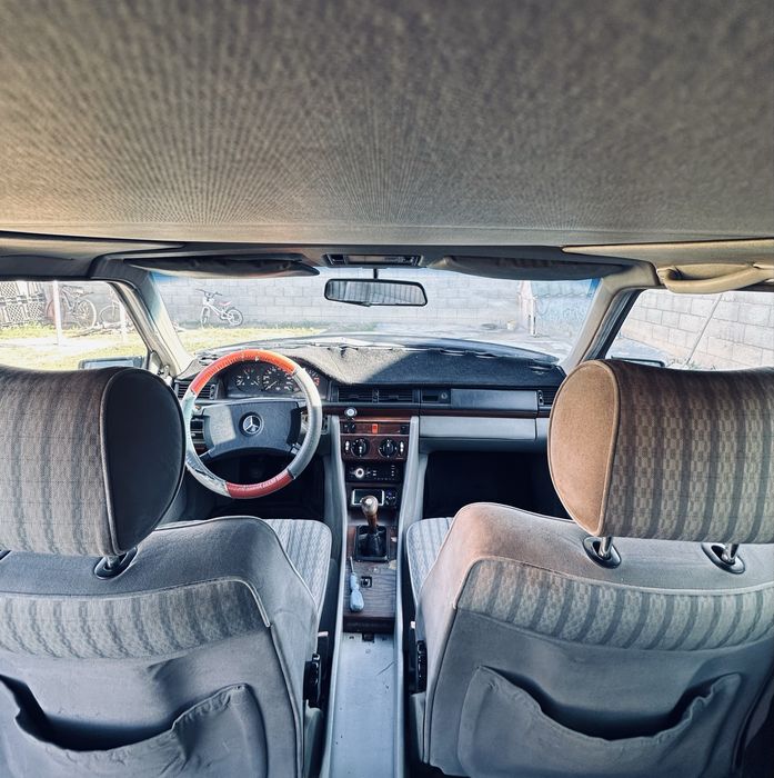 Мерседес 124 обем 2.3