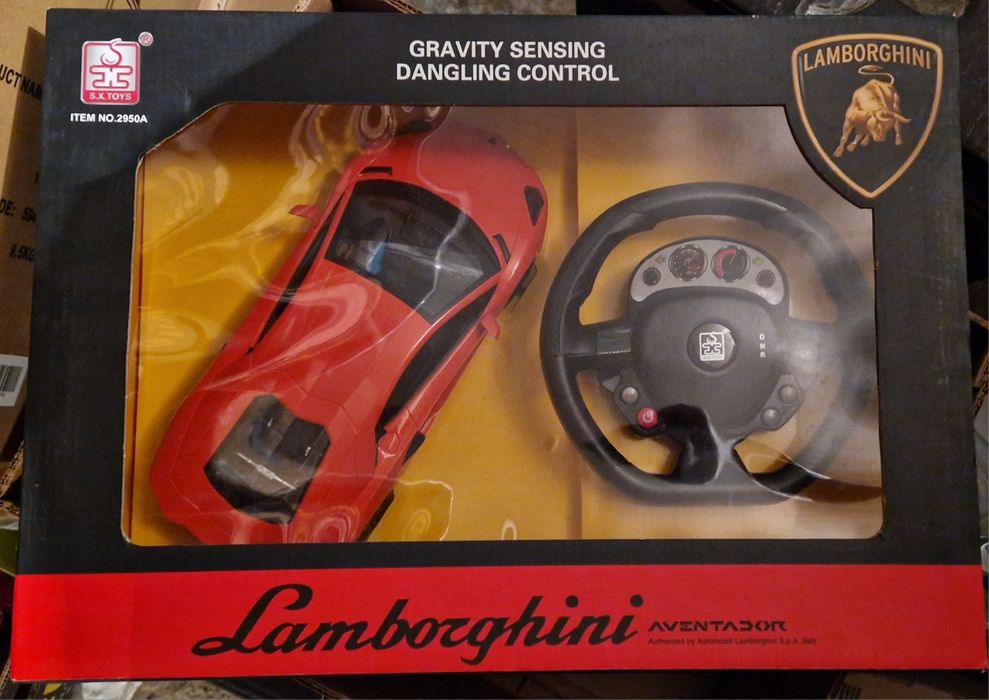 Masina cu telecomanda