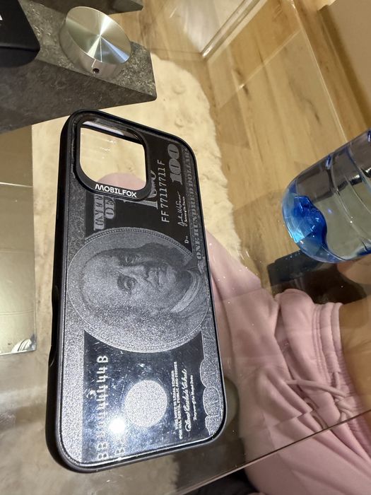 Кейсове за IPHONE 16 PRO MAX