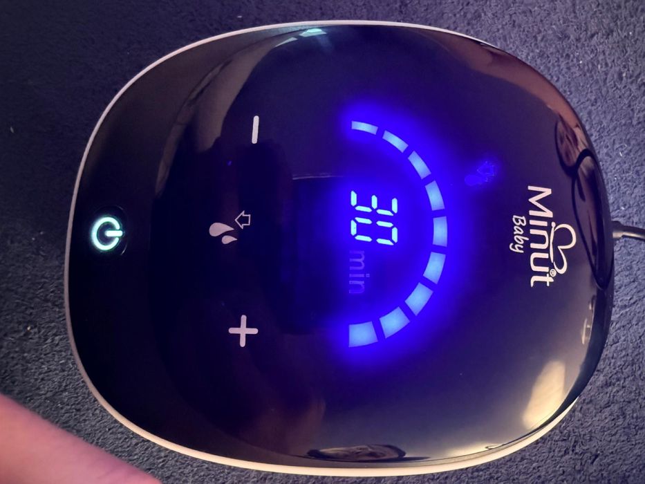 Vând pompa de sân 2 in 1