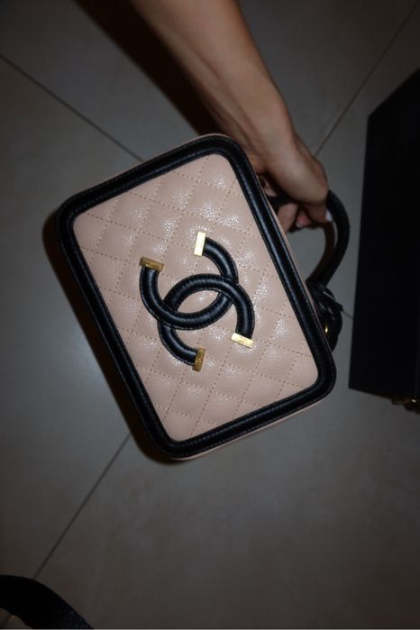 Налична дамска чанта Chanel