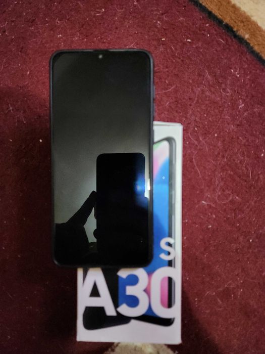 Продам Samsung A30s!
