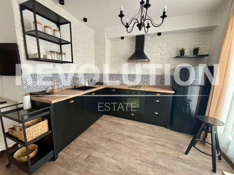 Дава се под наем Двустаен апартамент в Варна, Победа - 65 кв.м за 448.8 € - Снимка #1