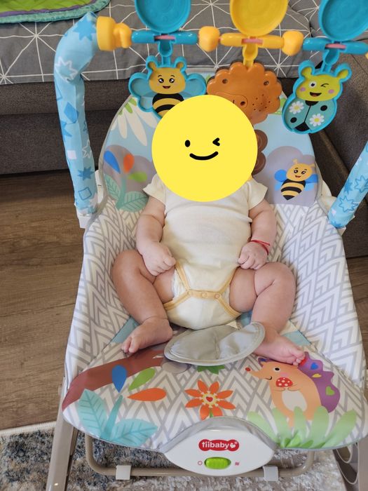 Balansoar pentru bebeluşi