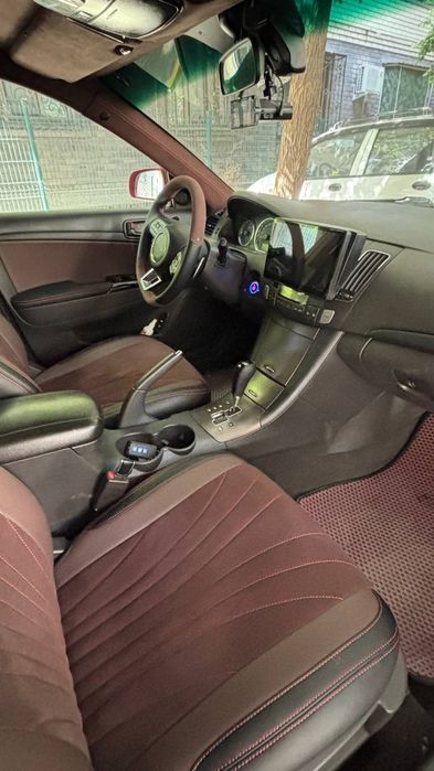 HYUNDAI Sonata NF 2009 пропан