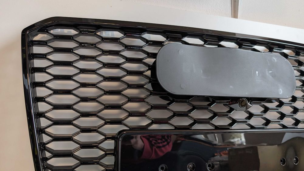 Решетка Ауди А8 Д4 Фейслифт RS Черен гланц Audi A8 D4 facelift Нова