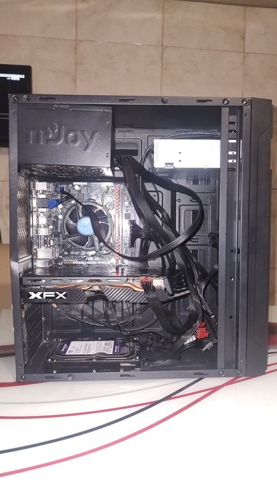 PC gaming i3 9100f,rx 580 8gb,16gb ram