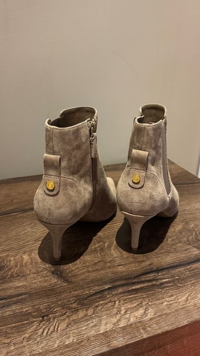 Дамски боти Cole Haan нови,38