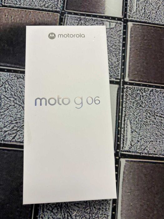 vand telefon moto g06 sigilat,pret fix 350 roni(pe emag pret 450) !!