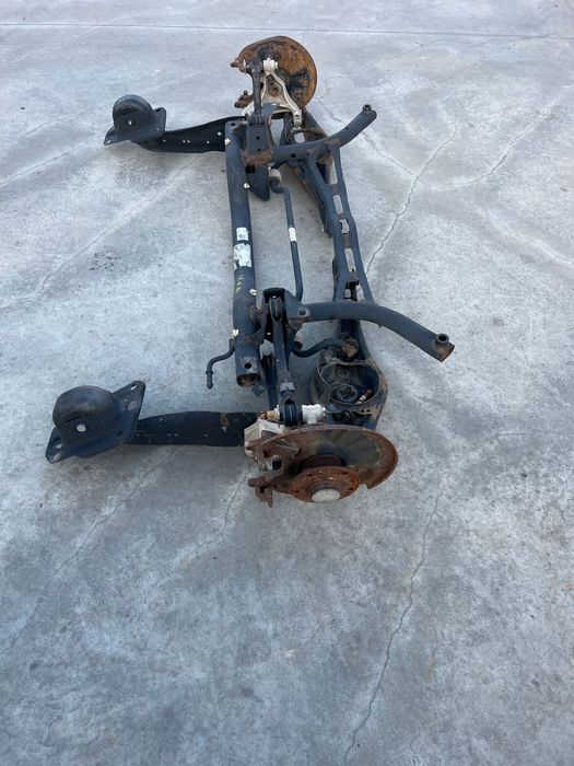 Punte/Jug Fuzeta Brate Spate Completa Vw Golf 7