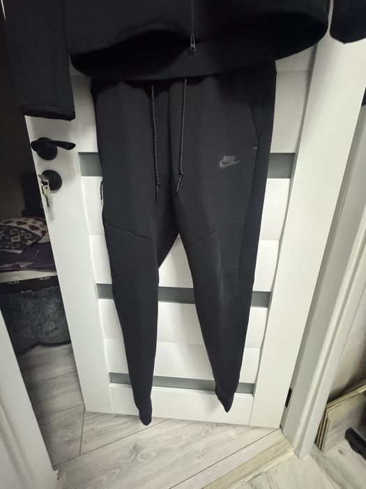 Trening nike tech marimea M