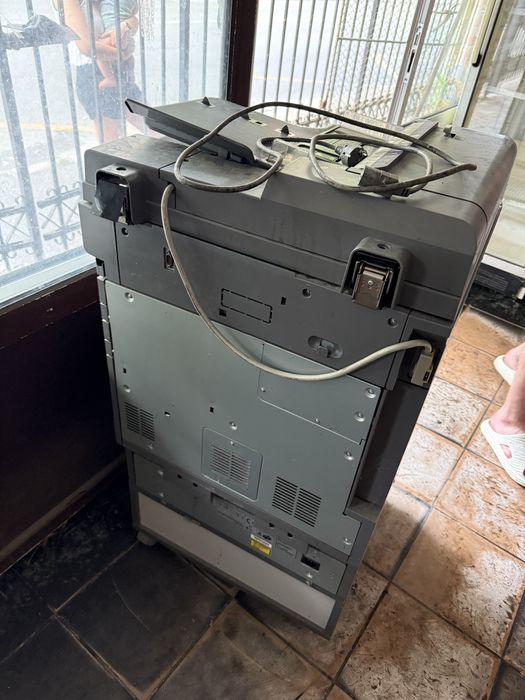 konika minolta bizhub 250