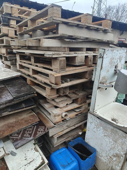 Палеты поддоны в хорошем состоянии