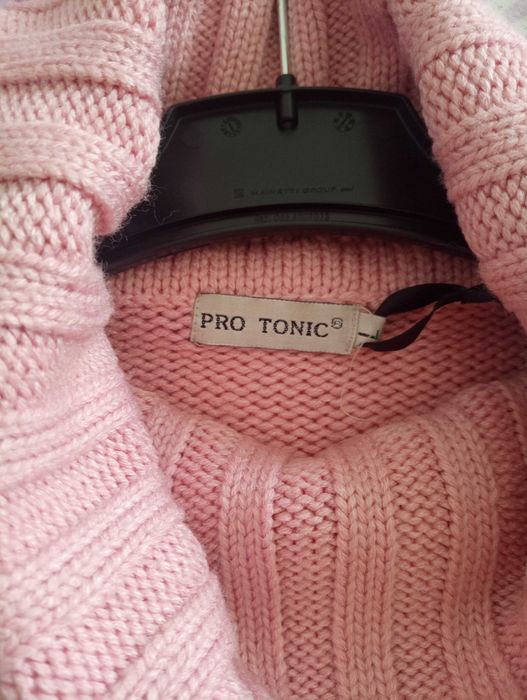 Pulovar gros din acril