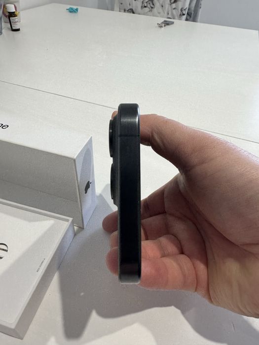 Vand iPhone 15 pro