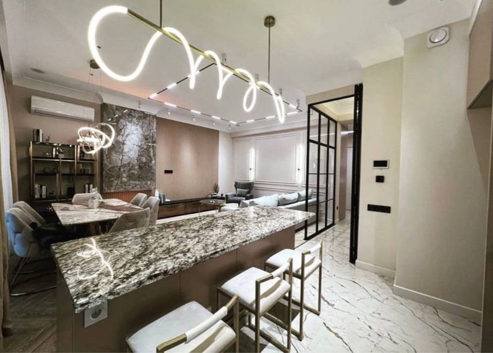 Ул, Чехова-Новостройка! Сдается новая 3-х комнатная в элит комплексе!