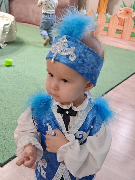 Жилетка 92 р 1000тг