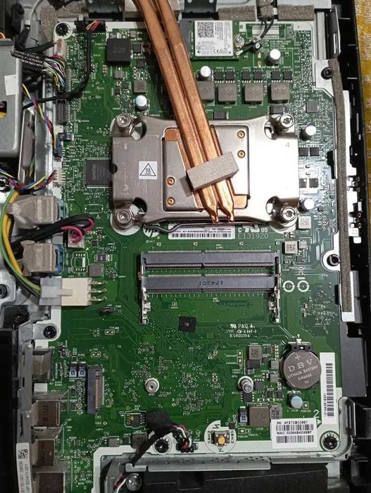 Материнская плата от моноблока с корпусом