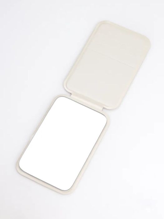 Зеркало карманное