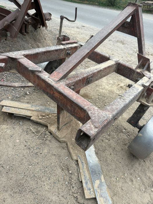 Продам пласкорез,арычник