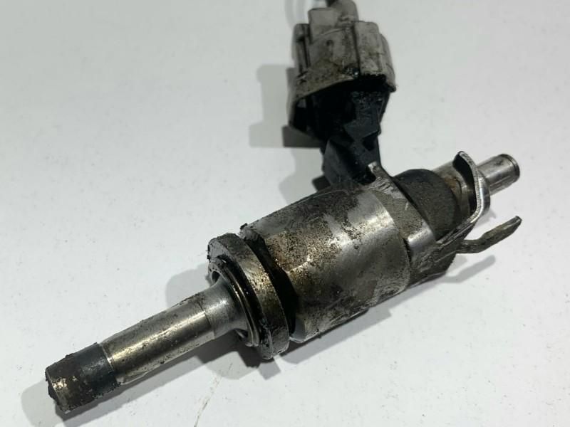 Injector Nissan Qashqai 2 J11 AN0170 1.2 dig-t HRA2DDT