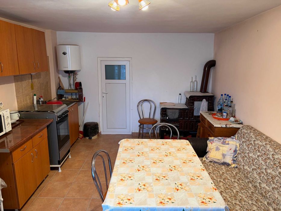 Casa 110mp cu teren 2400mp  Comuna Babana Judetul Arges