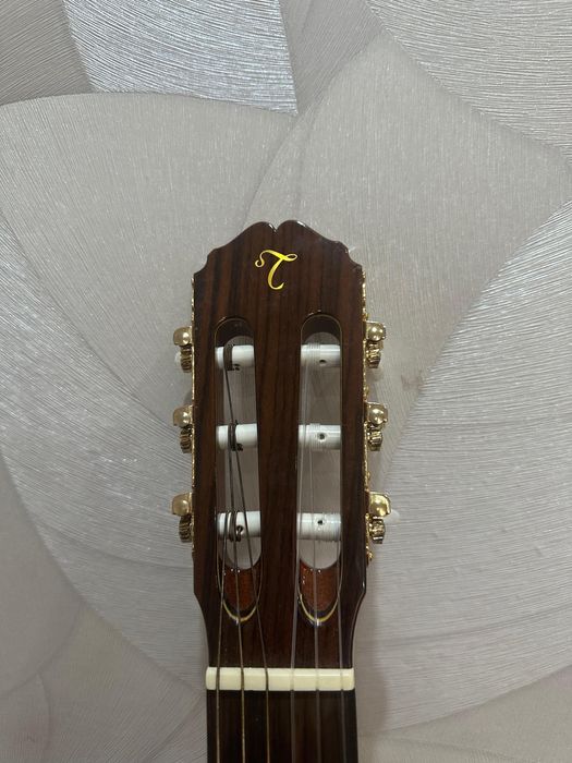 Takamine C132S — классическая гитара