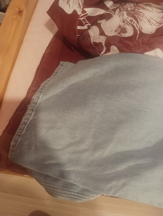 Pantaloni blugi marimea 50