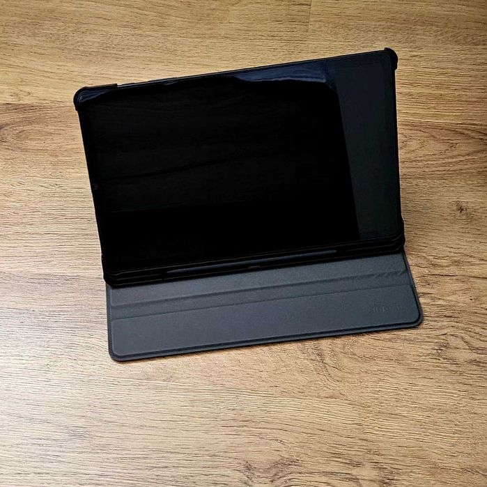 GALAXY TAB S6 LITE (2024), plus husa si folie. Are pen si e f. putin utilizata.