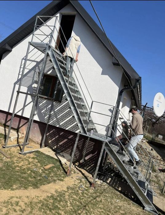Scari zincate profesionale