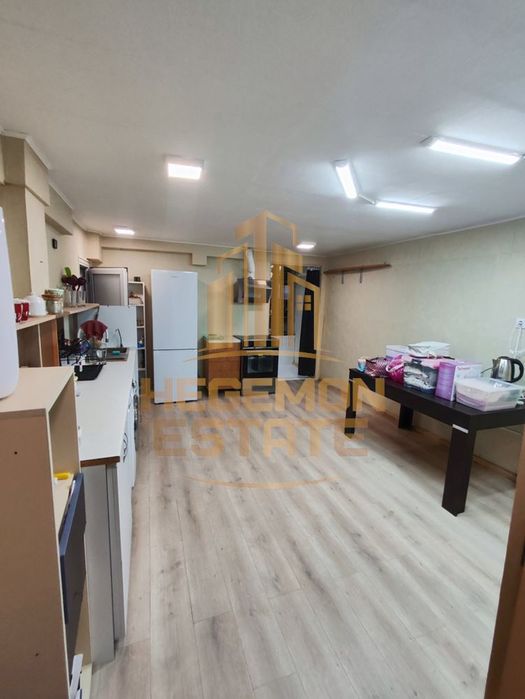 Продава се Двустаен апартамент в Варна, Гръцка махала - 77 кв.м за 1299 €/кв.м - Снимка #3
