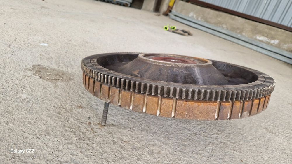 Маховик от Volvo