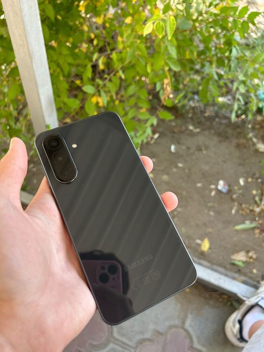 Обменяю Samsung A36 и S10