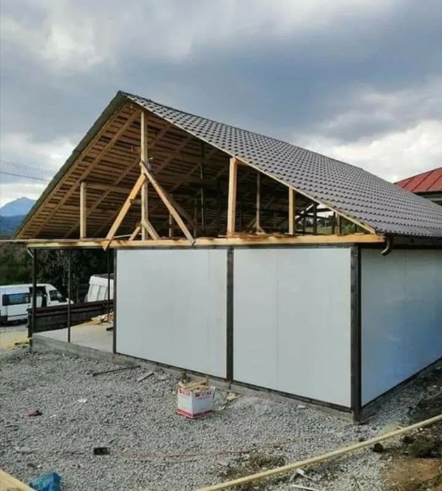 Construim case pe structura metalica
