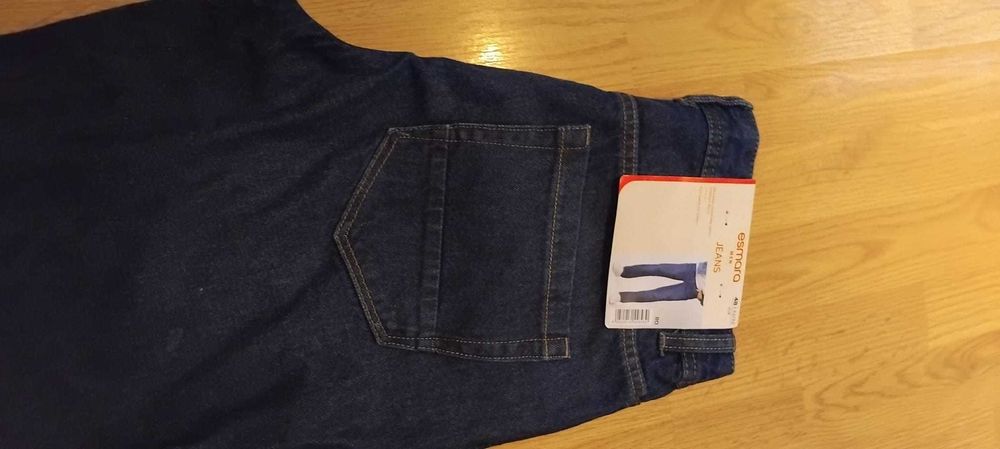 Blugi barbati ,marime M noi cu eticheta