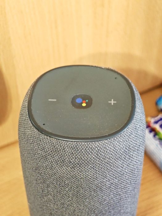 Преносима смарт тонколона JBL Link Portable, 360-градусов звук, Wi-Fi, Bluetooth, Wireless streaming, Google Assistant, IPX7
