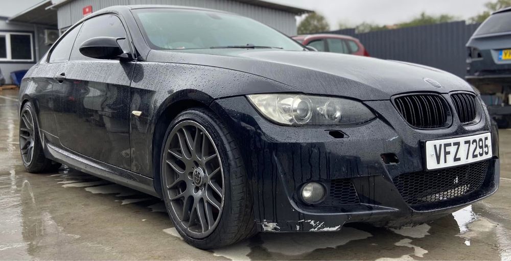 Dezmembrez BMW 335i E92 M Recaro incalzit volan M padele navigatie