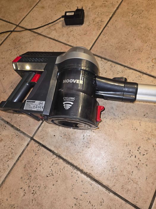 2 Прахосмукачки безкабелни HOOVER 22V