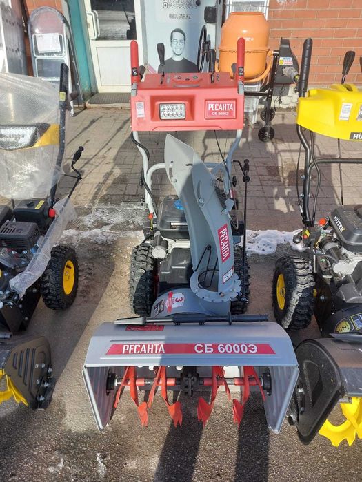 Снегоуборщик Ресанта СБ 6000Э 8.0л.с