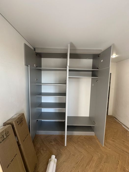 Продам шкаф для спальни