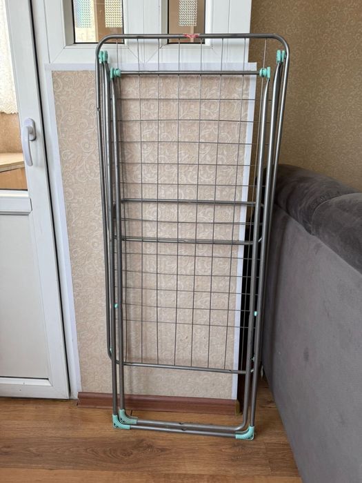 продается диван срочно