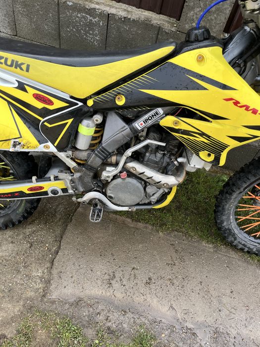 Suzuki rmz 250 4t, an 2009, carburatie