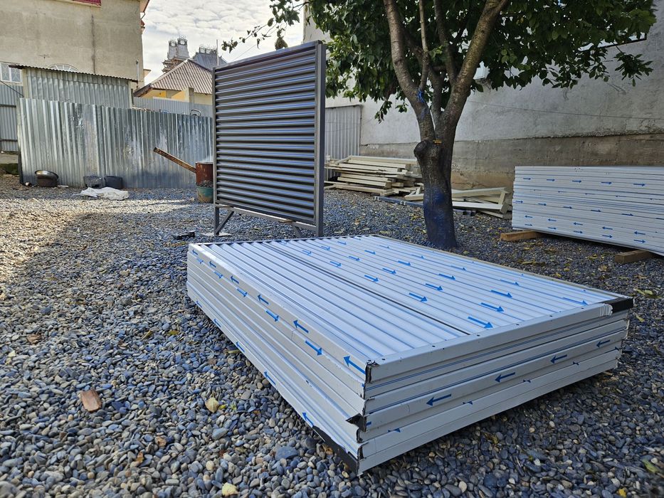 Vând panou de gard din tabla ondulata