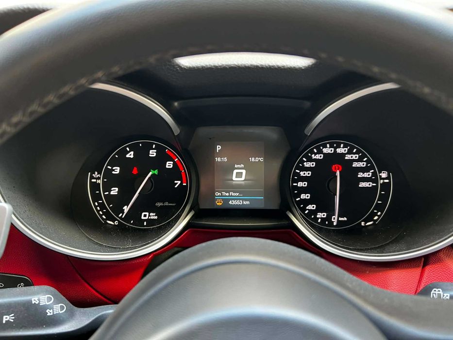 Alfa Romeo Stelvio Q4 2.0T 2020